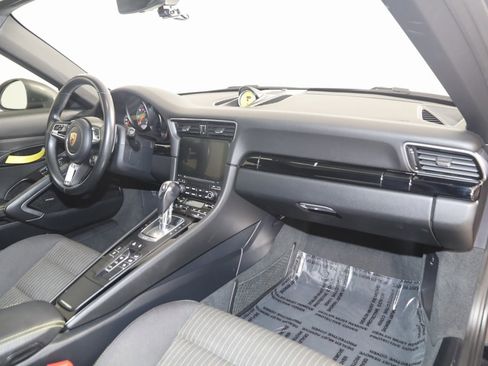 Used 2019 Porsche 911 Carrera T w/ Carrera T Interior Package image 63