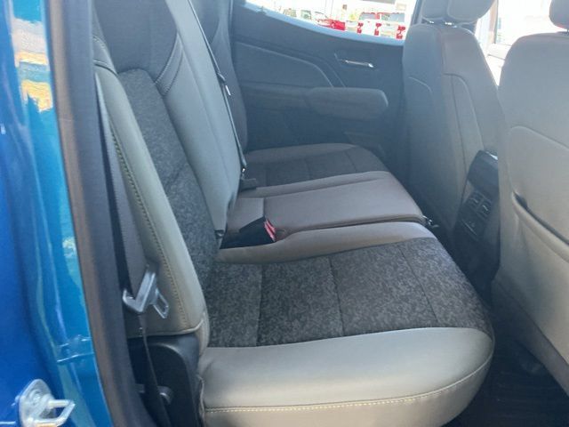 Used 2024 Chevrolet Colorado ZR2 AWD/4WD image 24