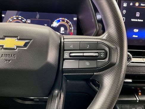 Used 2024 Chevrolet Colorado W/T w/ WT Convenience Package II image 21