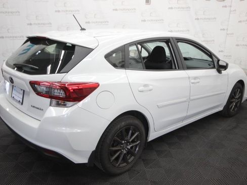 Used 2022 Subaru Impreza 2.0i image 5