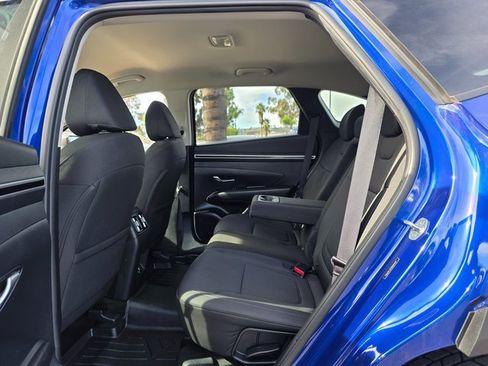 Used 2022 Hyundai Tucson SEL w/ Winter Package image 16