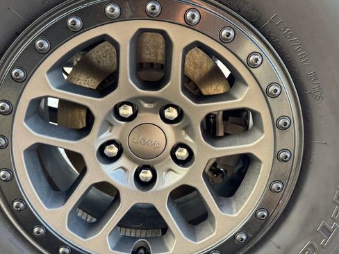 Used 2023 Jeep Wrangler Unlimited Rubicon 392 w/ Xtreme Recon 35" Tire Package image 10