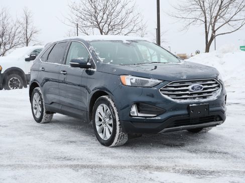 Used 2024 Ford Edge Titanium image 7