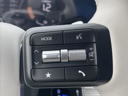 New 2025 Hyundai Santa Fe SEL image 20