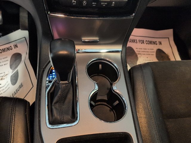 Used 2021 Jeep Grand Cherokee Laredo X AWD/4WD image 24