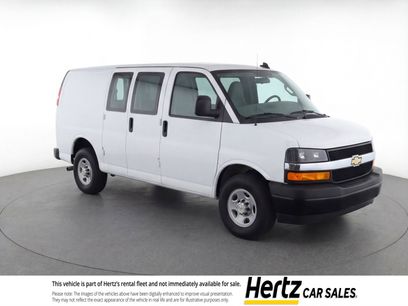 Used 2025 Chevrolet Express 3500 LT w/ LT Preferred Equipment Group