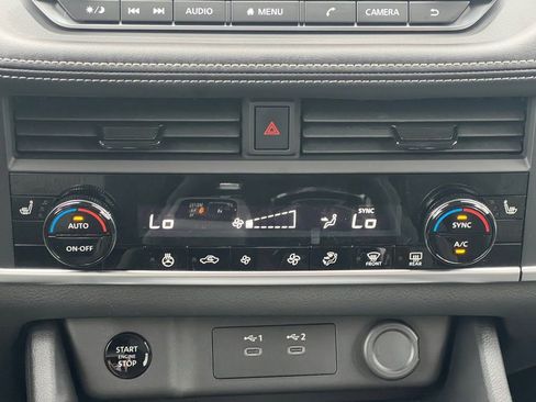 New 2026 Nissan Rogue SV image 4