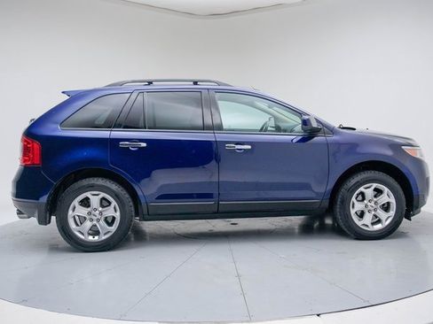 Used 2011 Ford Edge SEL w/ 202A Rapid Spec Order Code image 8