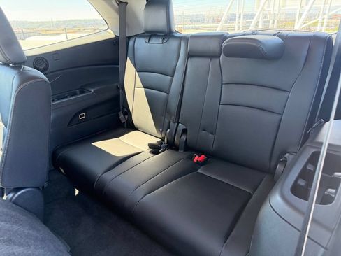 Used 2022 Honda Pilot Special Edition image 16