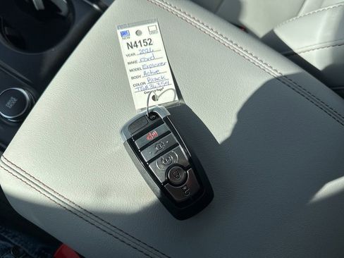 New 2026 Ford Explorer Active w/ Active Comfort Package image 47
