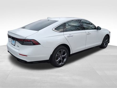 New 2025 Honda Accord EX-L image 9