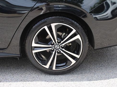 Used 2020 Nissan Sentra SR FWD image 35