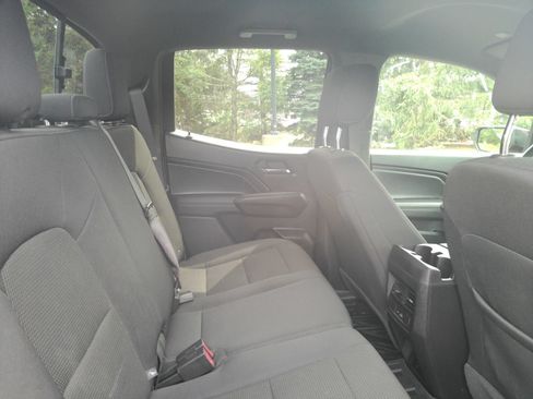 Used 2023 GMC Canyon Elevation w/ Convenience Package AWD/4WD image 18