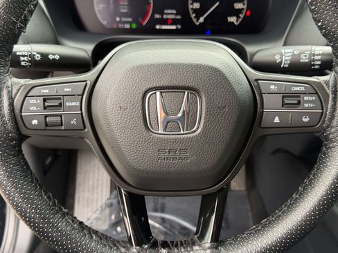 Used 2025 Honda HR-V LX image 15