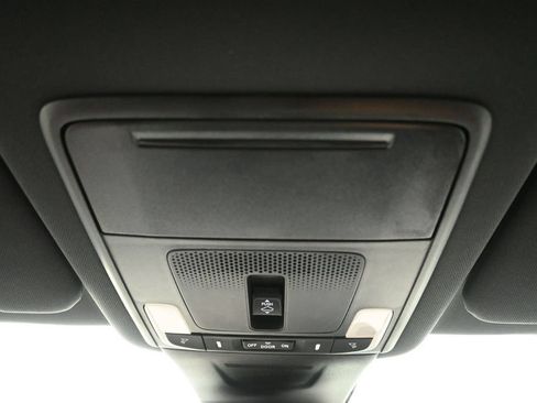 Used 2025 Honda CR-V Sport Touring image 17