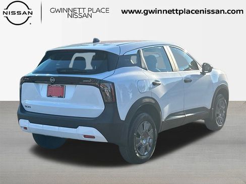 New 2026 Nissan Kicks S image 5