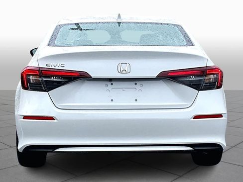 Used 2025 Honda Civic LX image 5