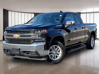 Used 2020 Chevrolet Silverado 1500 LT w/ Trailering Package