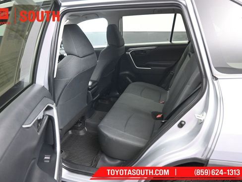 Used 2019 Toyota RAV4 LE w/ All Weather Liner Package AWD/4WD image 10