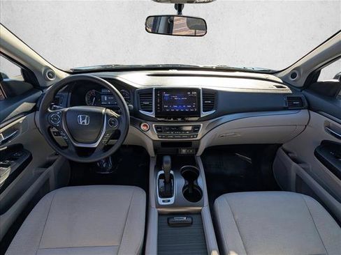 Used 2018 Honda Pilot EX image 18