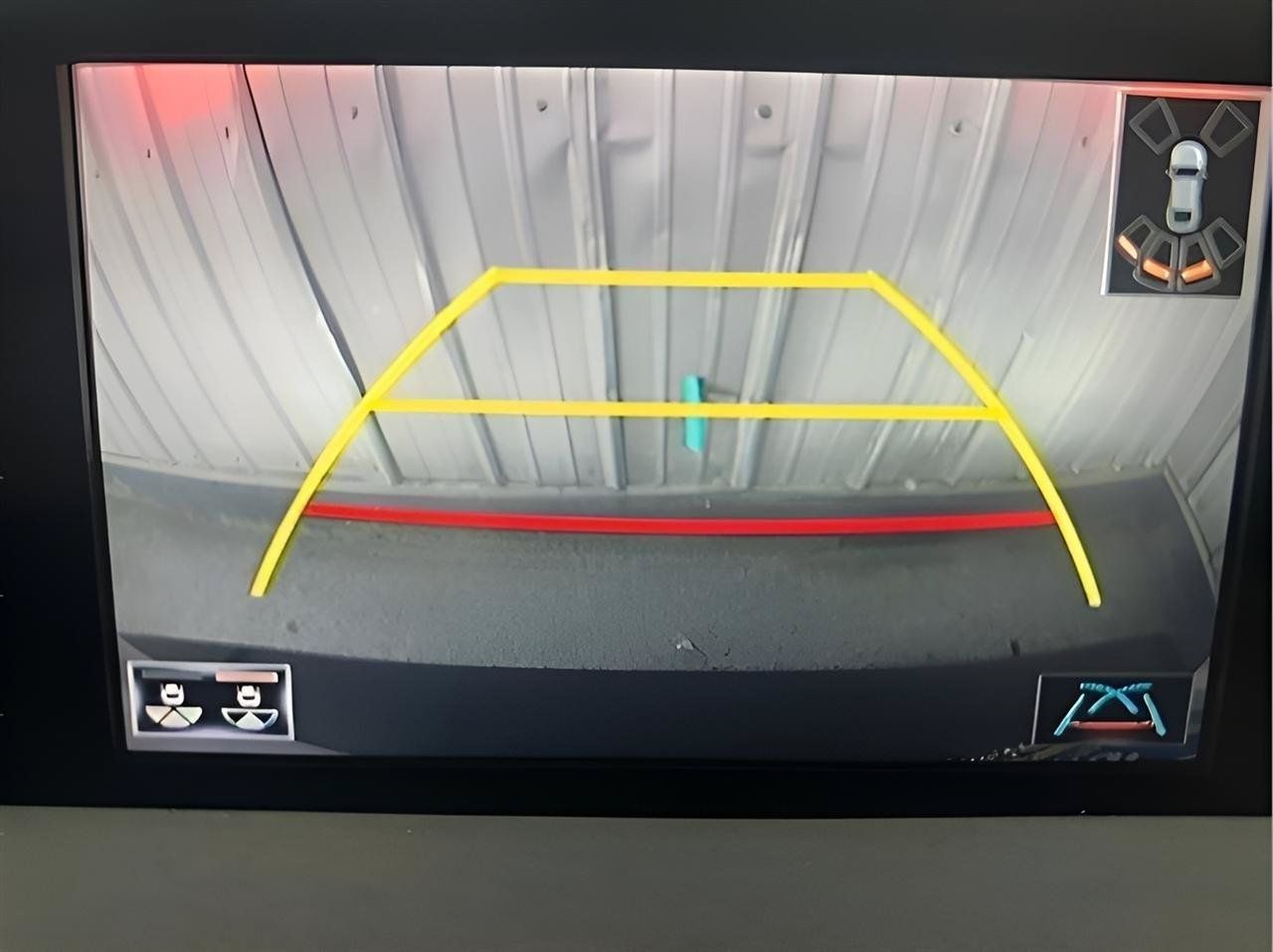 Used 2019 Lexus UX 250h w/ Premium Package AWD/4WD image 20