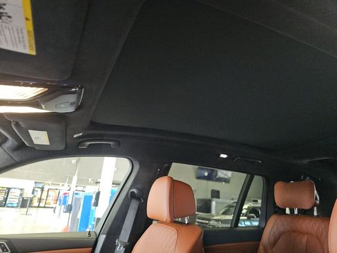 Used 2024 BMW X7 xDrive40i w/ Executive Package image 14