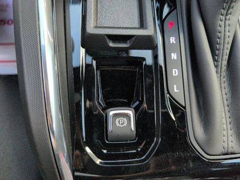 New 2025 GMC Canyon Elevation w/ Convenience Package image 23