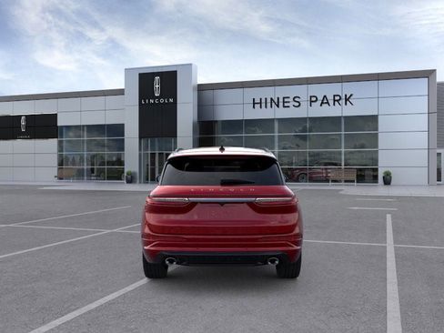 New 2026 Lincoln Corsair Premiere image 5