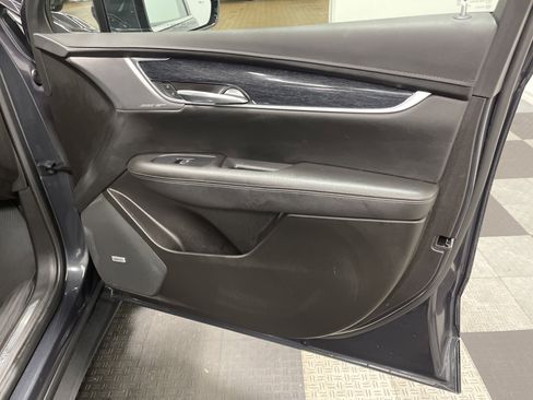 Used 2022 Cadillac XT5 Premium Luxury image 25