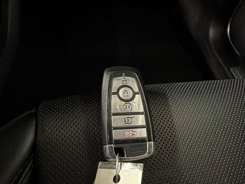 Certified 2021 Lincoln Nautilus Reserve AWD/4WD image 39