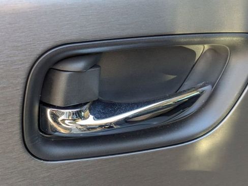 Used 2024 Nissan Murano SL image 28