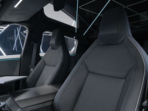 Used 2026 Tesla Cybertruck Cyberbeast AWD/4WD image 12