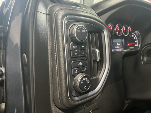 Certified 2022 Chevrolet Silverado 1500 LT w/ Z71 Off-Road Package AWD/4WD image 14
