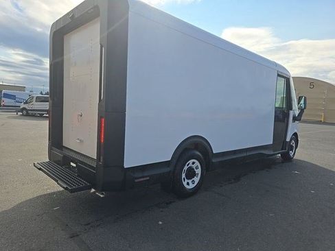 Used 2024 Chevrolet Brightdrop 600 w/ Commercial Equipment Package AWD/4WD image 3