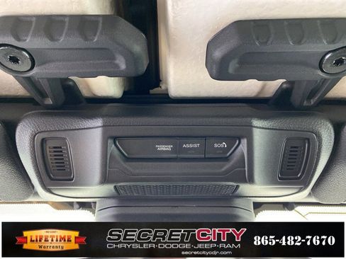 New 2026 Jeep Gladiator Sport image 21