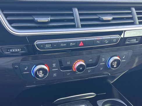 Used 2019 Audi Q7 3.0T Premium image 16