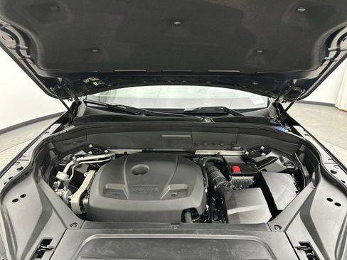 Used 2020 Volvo XC90 T6 Momentum w/ Protection Package Premier AWD/4WD image 28