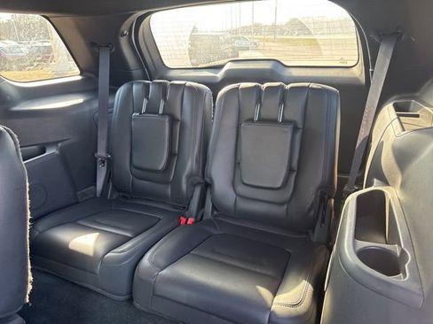 Used 2014 Ford Explorer XLT w/ Equipment Group 202A image 15