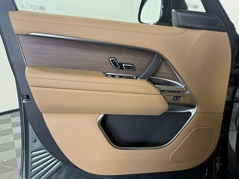 New 2026 Land Rover Range Rover SE AWD/4WD image 27