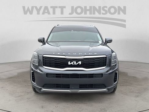 Used 2022 Kia Telluride EX w/ EX Premium Package image 8
