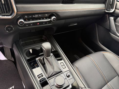 Certified 2025 MAZDA CX-50 2.5 Hybrid w/ Premium Plus Pkg image 13