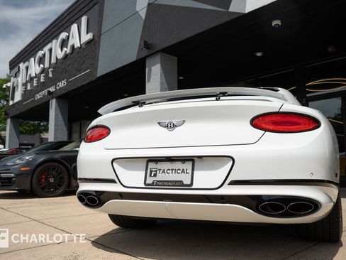 Used 2023 Bentley Continental GT Mulliner AWD/4WD image 18