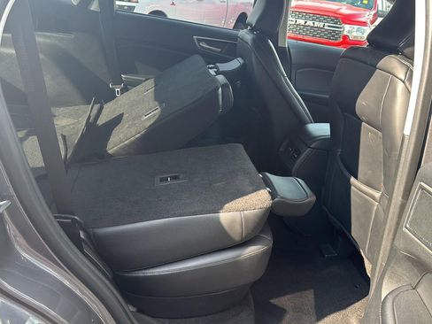 Used 2024 Ford Edge SEL image 30