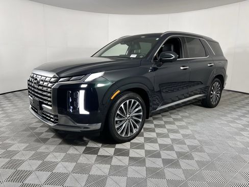 Used 2025 Hyundai Palisade Calligraphy image 10