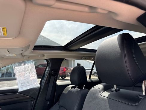 Used 2025 MAZDA CX-50 AWD 2.5 S w/ Weather Package image 11