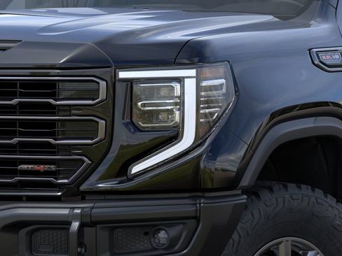 New 2026 GMC Sierra 1500 AT4X w/ LPO, Black Badging Package AWD/4WD image 10