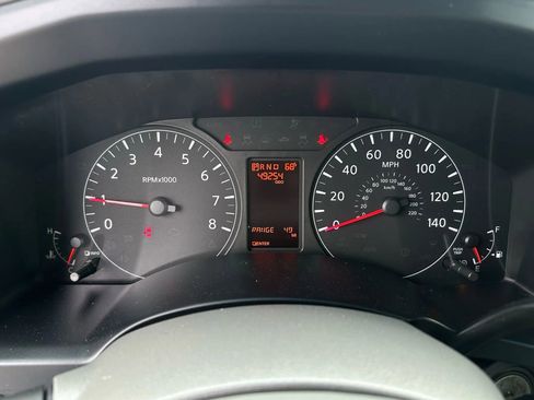 Used 2015 Nissan NV 3500 SL w/ Technology Package image 25