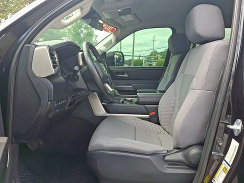 Used 2024 Toyota Tundra SR5 AWD/4WD image 13