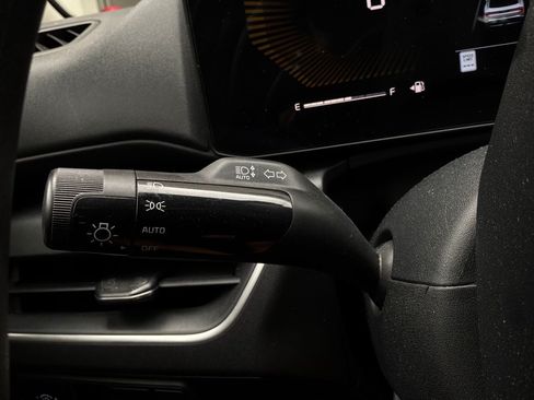 Used 2025 Kia K4 FWD image 36