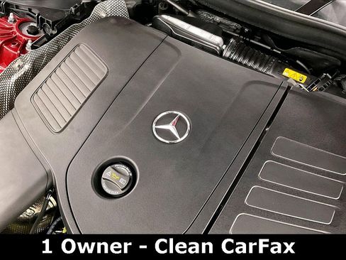 Used 2024 Mercedes-Benz GLC 300 4MATIC image 32